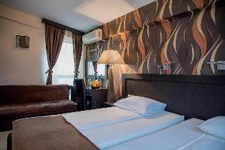 Crnogorska Ku?a Hotel  Podgorica