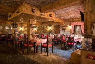 Crnogorska Ku?a Hotel  Podgorica