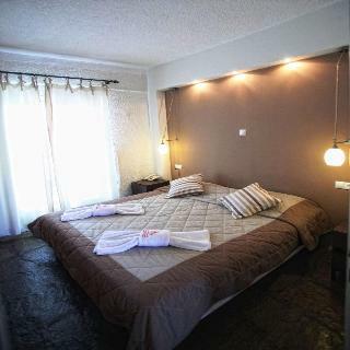 Hotel Stamos