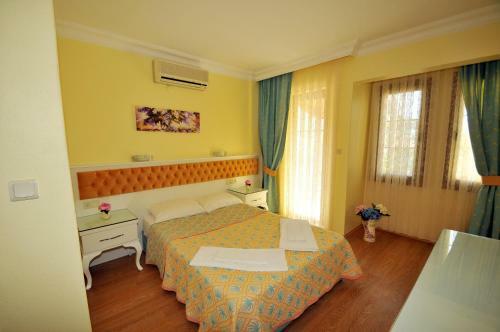 ?lkiz Beach Hotel
