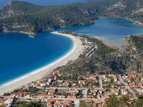?lkiz Beach Hotel