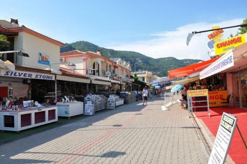 ?lkiz Beach Hotel