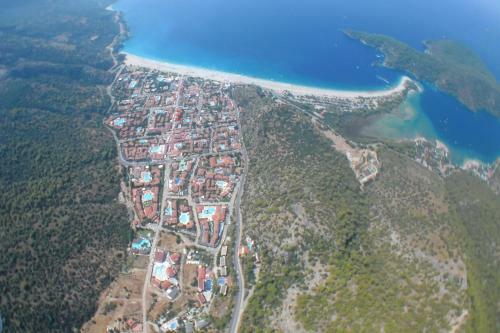 ?lkiz Beach Hotel