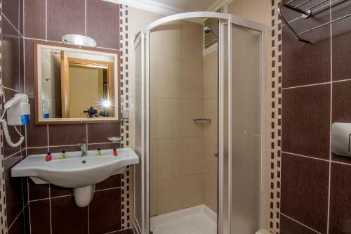 Bed & Breakfast Hotel Karbel Sun