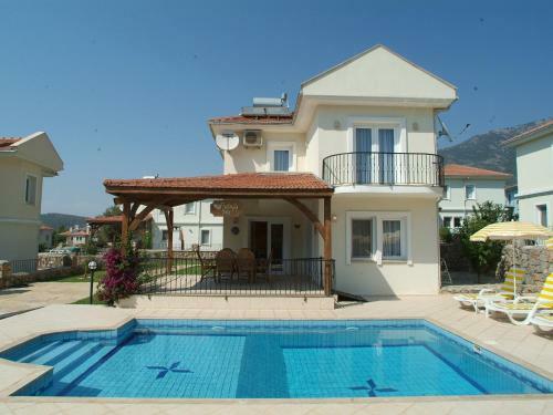 Sea Breeze Hotel And Apartments