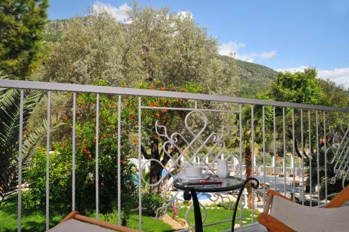 Morina Deluxe Hotel