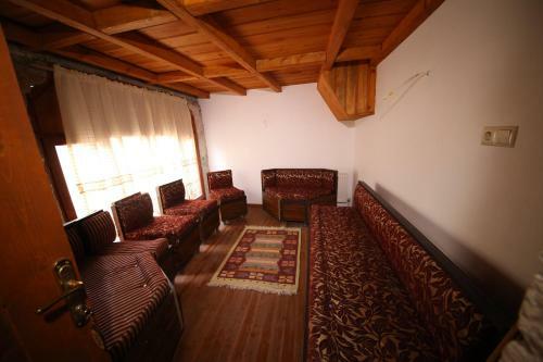 Demirkapi Konak Hotel