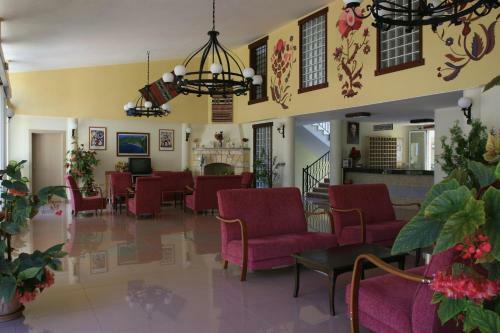 Mavruka Hotel