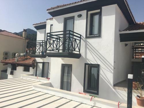 Hostal Mellis Beach Hotel