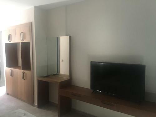 Hostal Mellis Beach Hotel