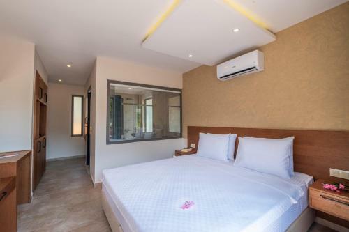 Hostal Mellis Beach Hotel