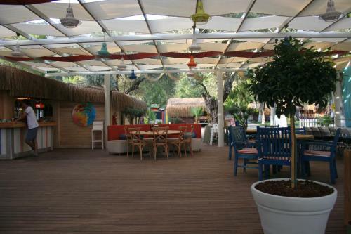 Sugar Beach Club