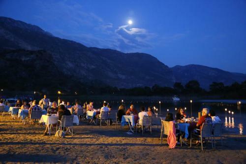 Sugar Beach Club