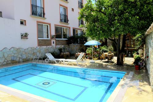 Nazar Hotel