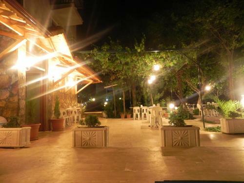 Star Hotel