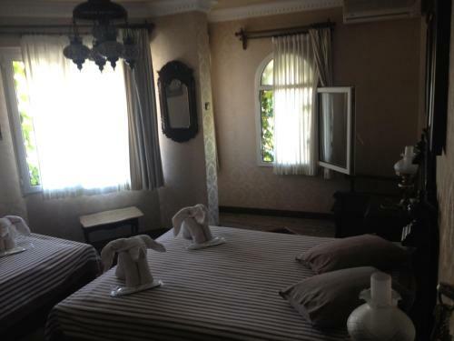 Hostal Bella Hotel