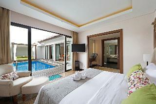 Hotel Holiday Villa Pantai Indah Bintan