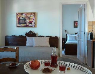 Apartamentos Kallichoron Art Boutique Hotel