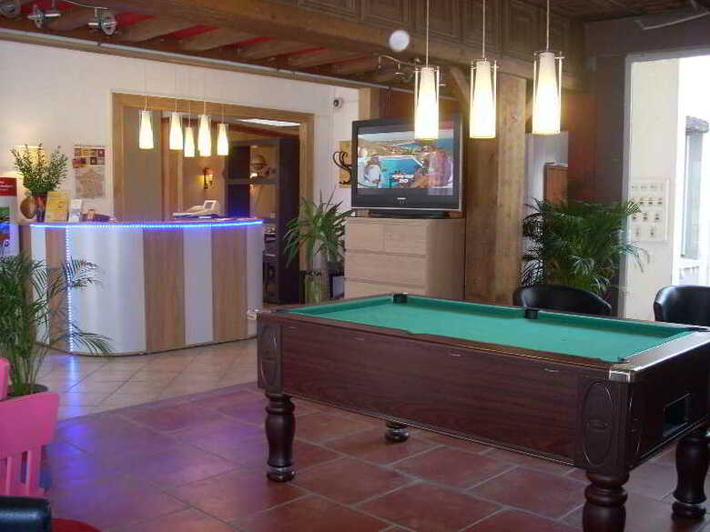 P'tit Dej-hotel Tours Sud-ouest Les Trois Lys