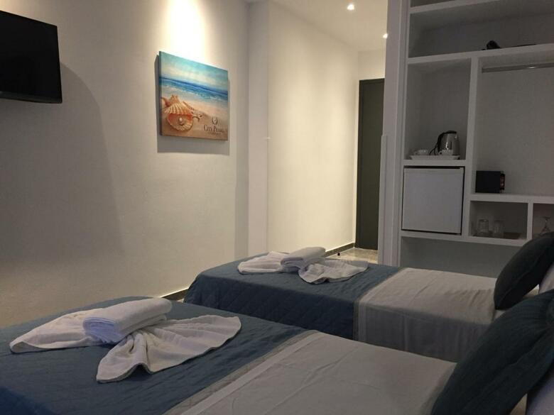 Adamakis Hotel