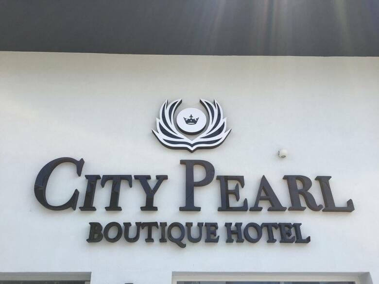 Adamakis Hotel