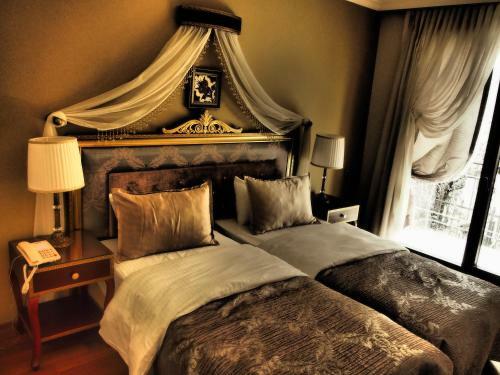 Saint John Hotel