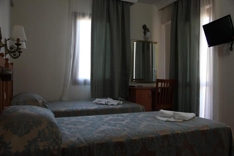 Hotel Ave Maria