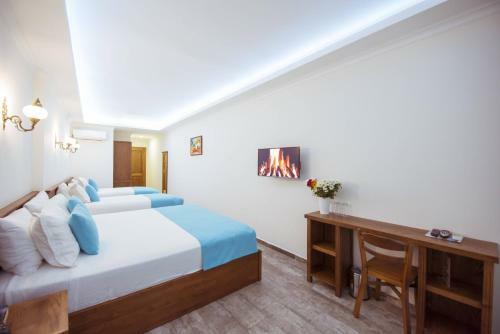 Infinity City Hotel