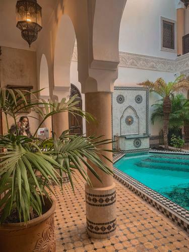 Hotel Riad Abaka By Ghali