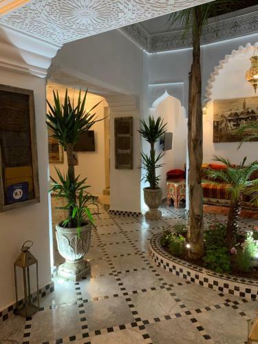 Hotel Riad Abaka By Ghali