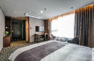 Hotel With Jeju