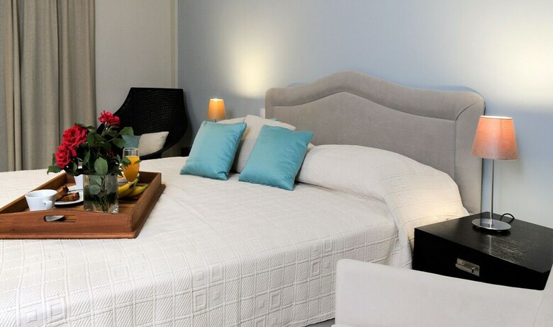 Athenea Hotel