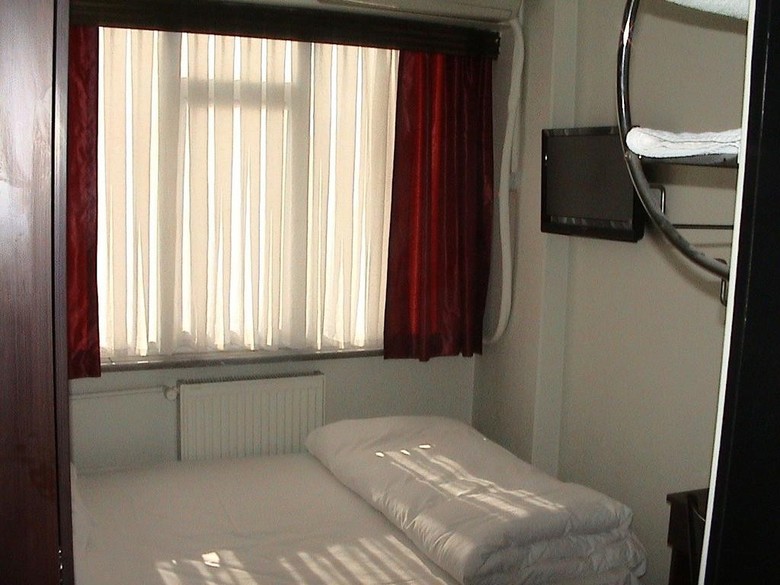 Cagri Hotel