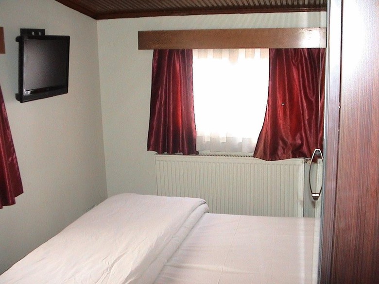 Cagri Hotel