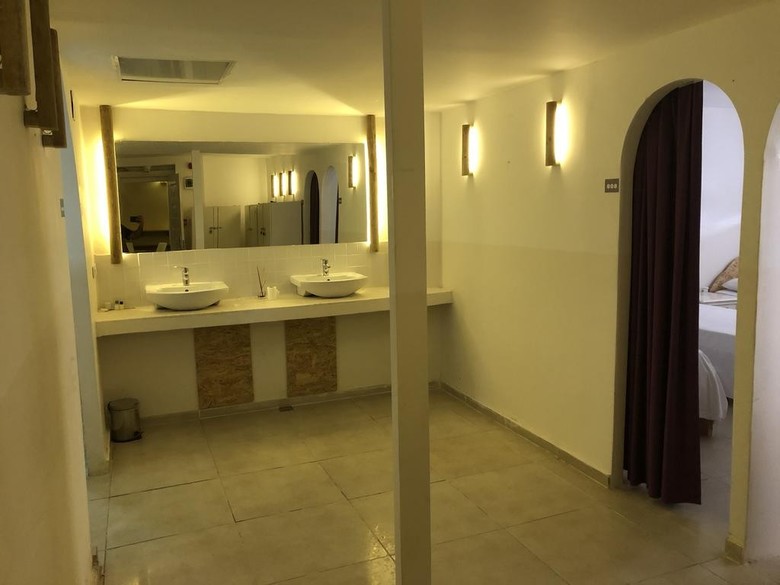 Aleph Hotel