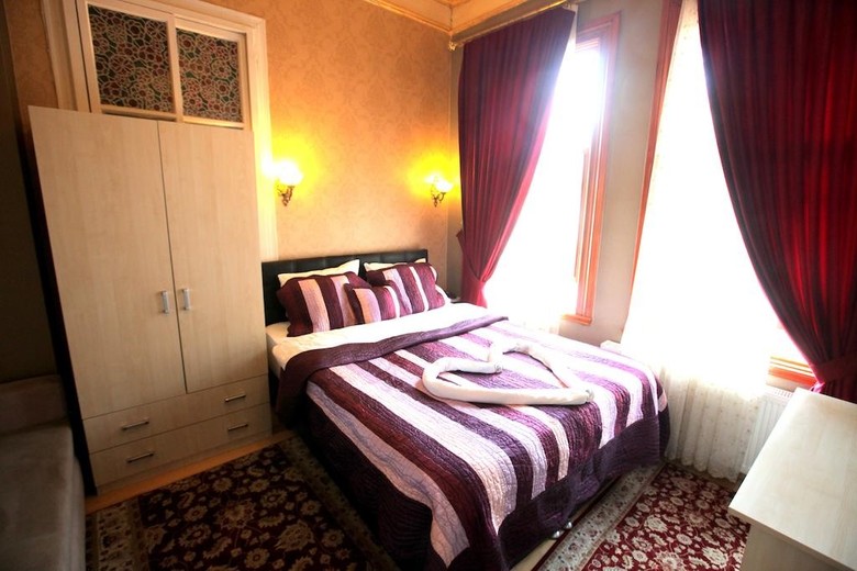 Hostal Le Safran Suite