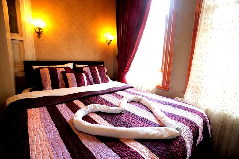 Hostal Le Safran Suite