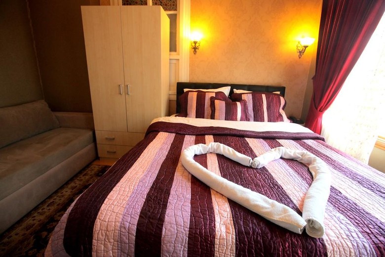 Hostal Le Safran Suite