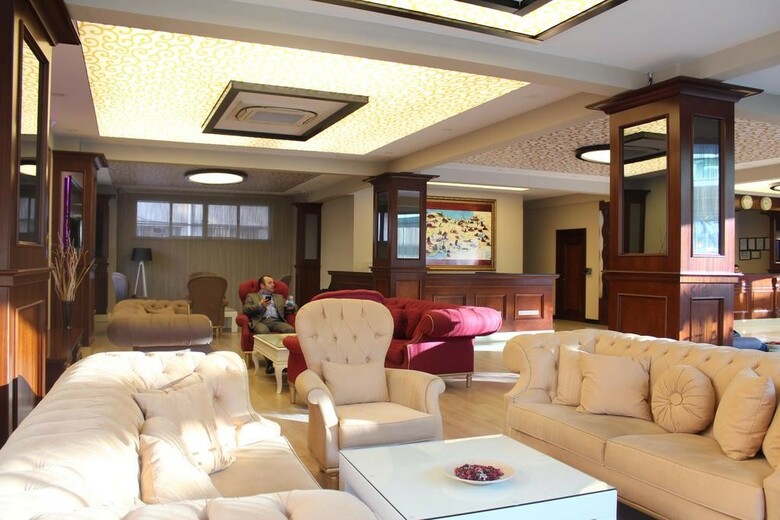 Nuans Hotel
