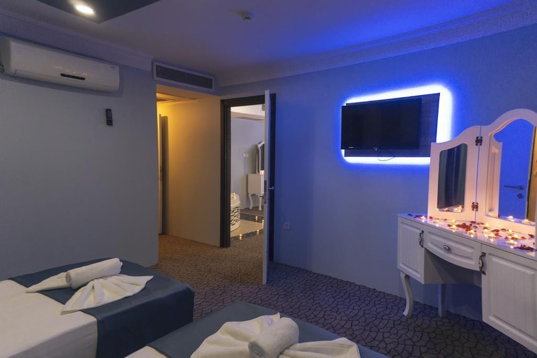 Hotel Diamond City