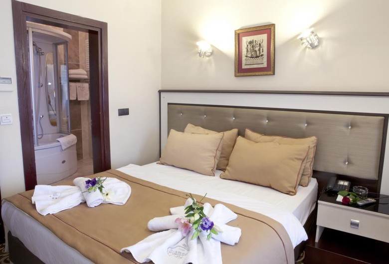 Hotel Diamond City