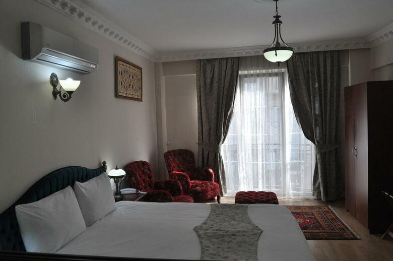 Basileus Hotel
