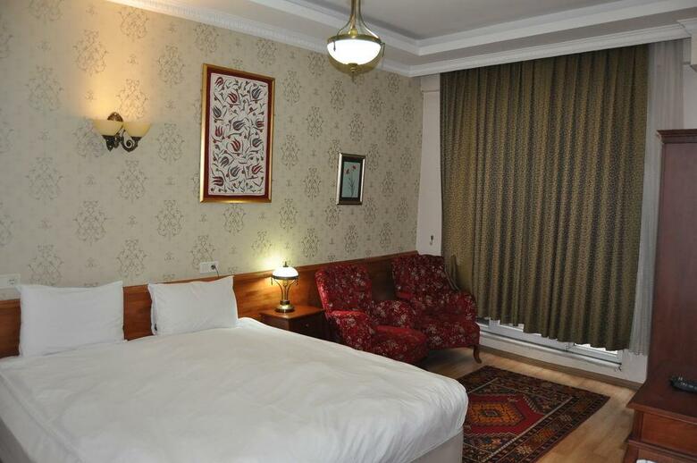 Basileus Hotel