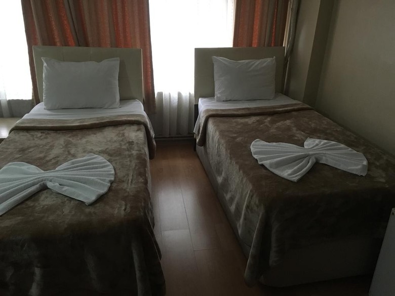�r�n Hotel
