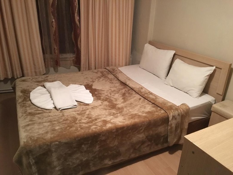 �r�n Hotel