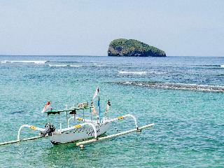 Hotel Alam Candi Dive Resort