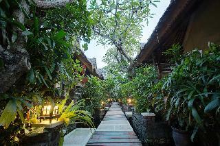 Hotel Alam Candi Dive Resort