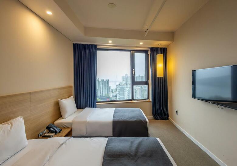 Jk Blossom Hotel