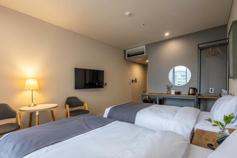 Jk Blossom Hotel