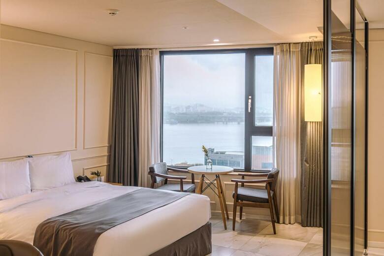 Jk Blossom Hotel